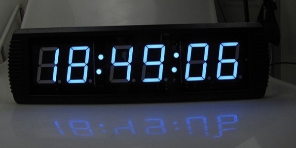 只有自由辯論的計時器需要有什么功能？